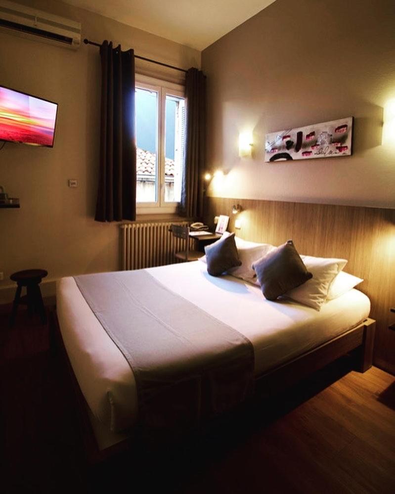 Le Strasbourg Hotel Montpellier Bagian luar foto