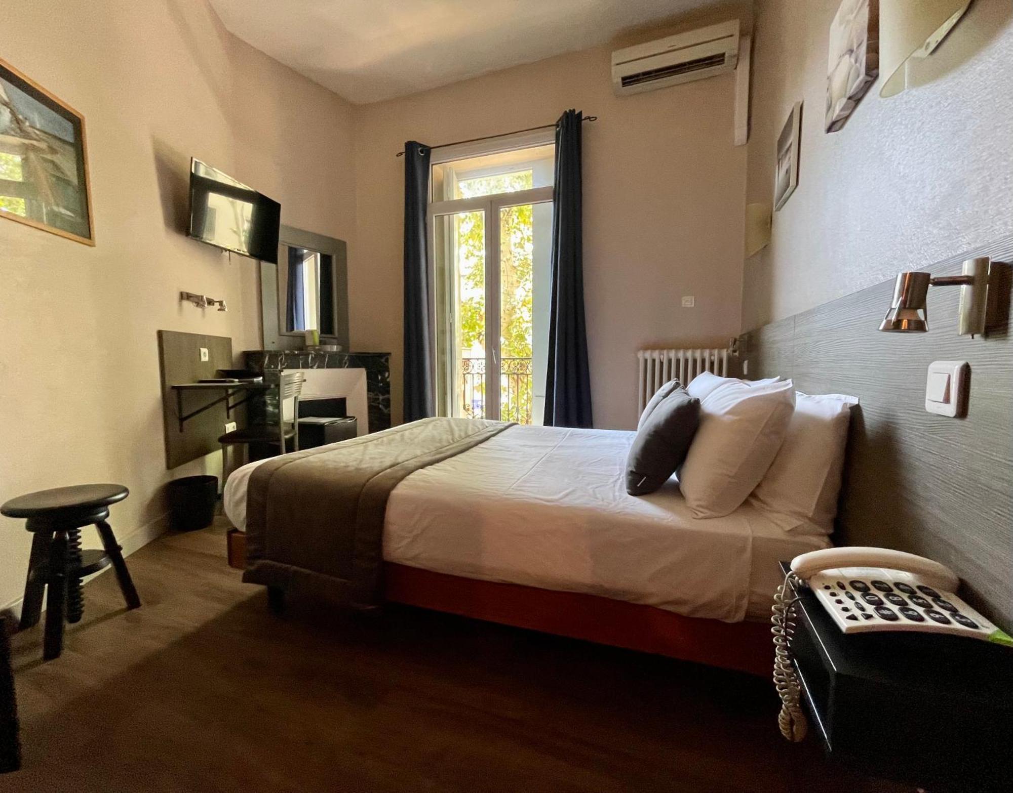 Le Strasbourg Hotel Montpellier Bagian luar foto