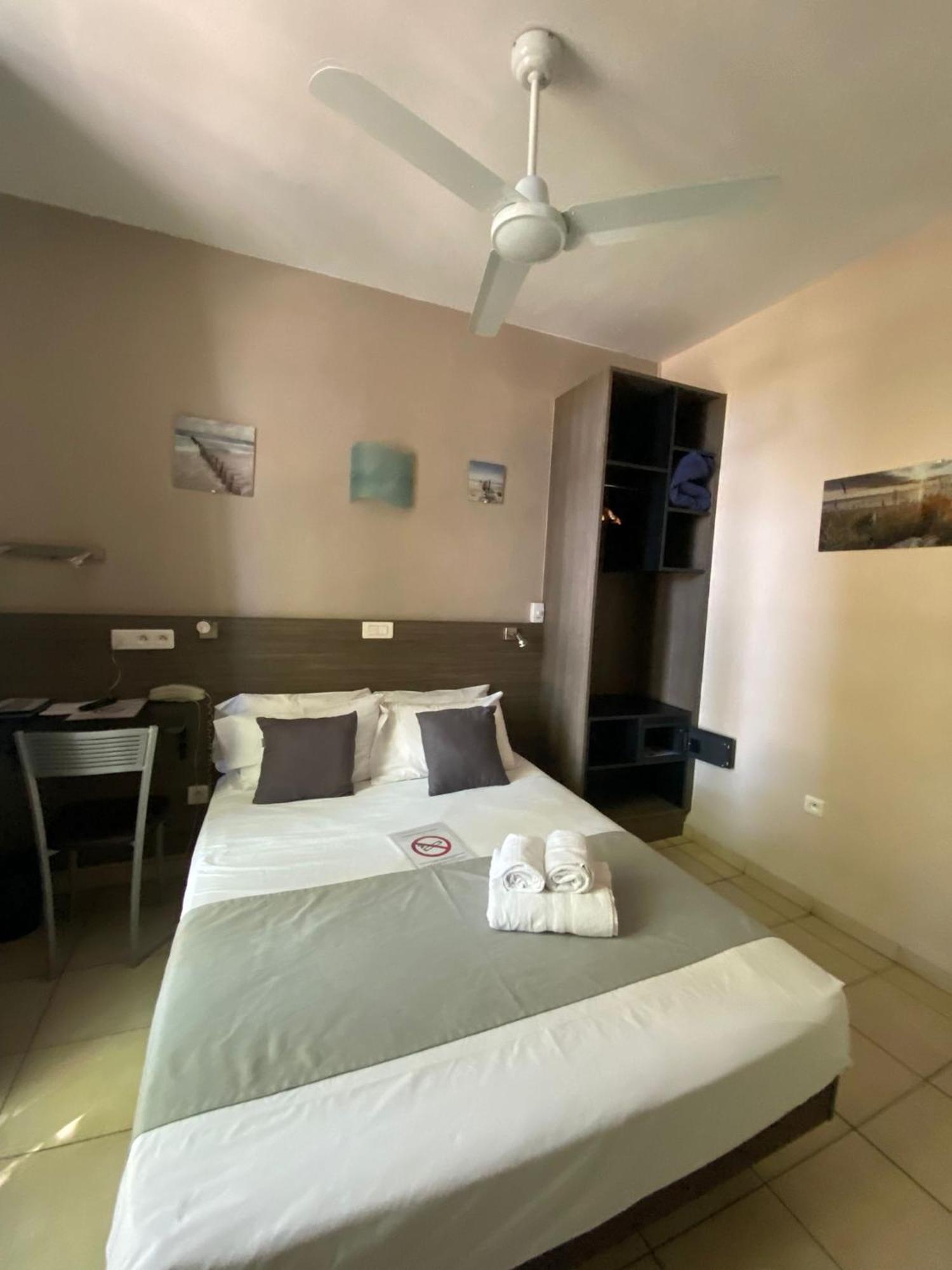 Le Strasbourg Hotel Montpellier Bagian luar foto
