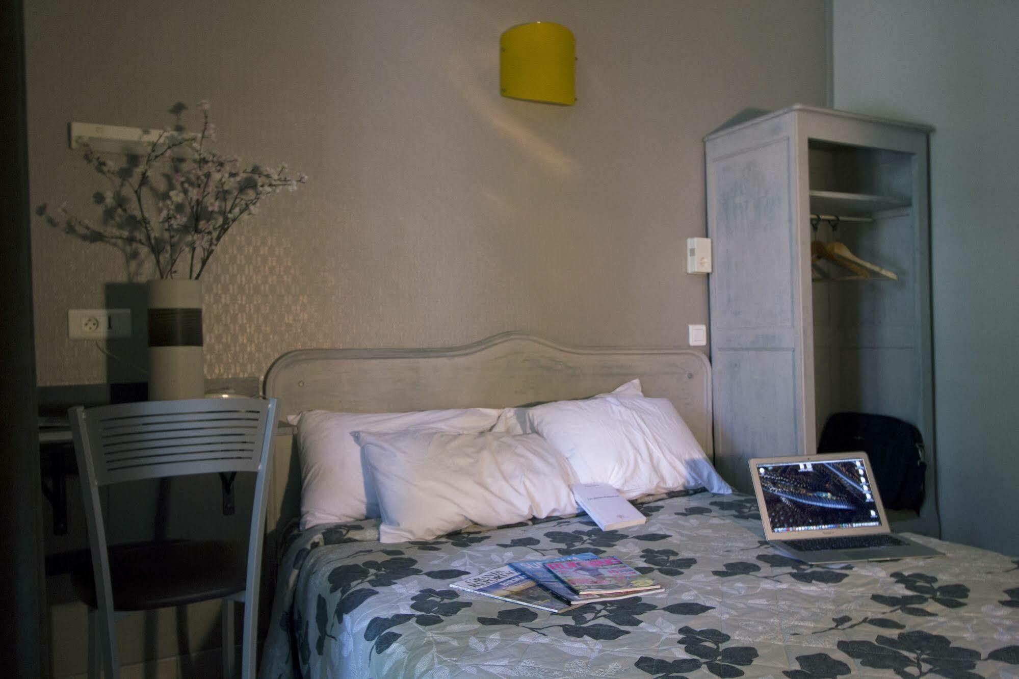 Le Strasbourg Hotel Montpellier Bagian luar foto