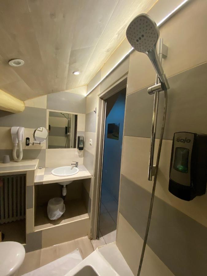 Le Strasbourg Hotel Montpellier Bagian luar foto